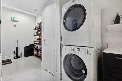 Experience luxury living in the heart of Aventura! This - photo 30