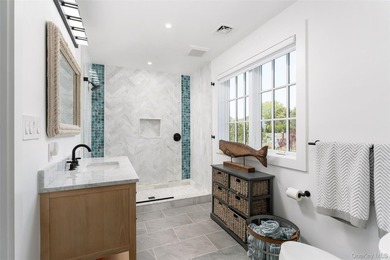 Set on 0.63 acres with waterside pool and 110Ft of bulkhead - photo 40