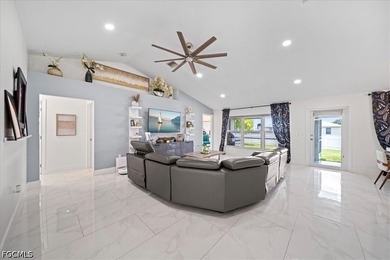 Welcome to this beautifully remodeled 4-bedroom, 2-bathroom home - photo 11