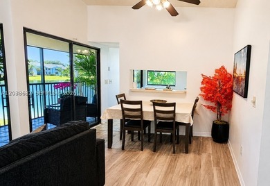 Welcome to Lakeshore, one of Homestead's most desirable gated - photo 5