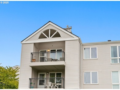 Top-floor end unit Windsor Place II condo ready to be called