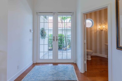 Stunning patio home that has been totally renovated with - photo 3