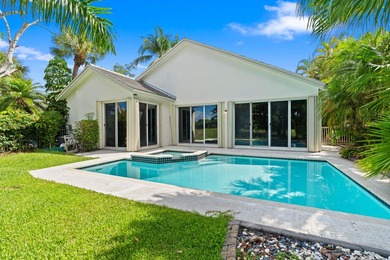 Beautiful 3-BD 2.5-BA pool home on the golf course in the - photo 3