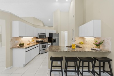 Beautiful 3-BD 2.5-BA pool home on the golf course in the - photo 7