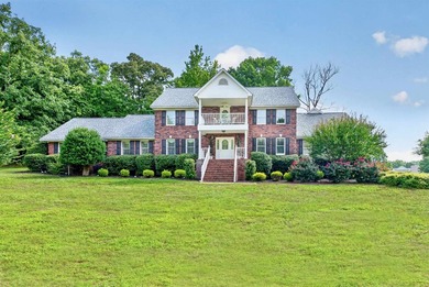 (private lake, pond, coastal) Home For Sale in Gaffney South Carolina