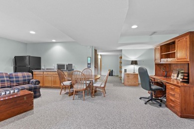 Lake Arrowhead Pines Course! This well-maintained, 3 BD, 3 BA, 3 - photo 17