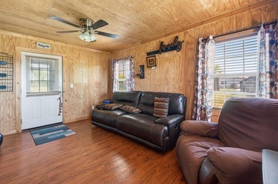 Nestled in the rolling hills of Tennessee, this historic cabin - photo 18