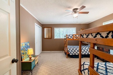 Lake life at its finest-fully furnished and move-in ready - photo 20