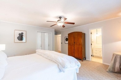 Lake life at its finest-fully furnished and move-in ready - photo 23