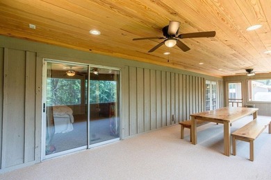 Lake life at its finest-fully furnished and move-in ready - photo 30