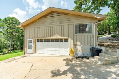 Lake life at its finest-fully furnished and move-in ready - photo 39