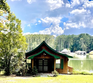 Lake Home For Sale in Pachuta, Mississippi