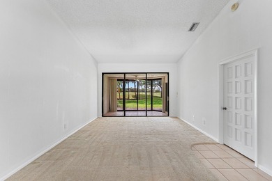 DISCOVER THE INCREDIBLE POTENTIAL OF THIS SPACIOUS VILLA IN A - photo 18