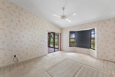DISCOVER THE INCREDIBLE POTENTIAL OF THIS SPACIOUS VILLA IN A - photo 23
