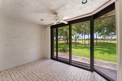 DISCOVER THE INCREDIBLE POTENTIAL OF THIS SPACIOUS VILLA IN A - photo 31