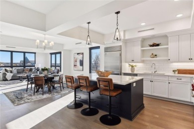 Lake Condo For Sale in Wayzata, Minnesota