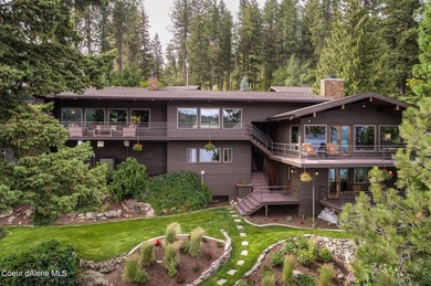 MICA BAY WATERFRONT RETREAT! Enjoy 183' of pristine deep water - photo 15