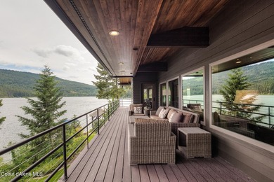 MICA BAY WATERFRONT RETREAT! Enjoy 183' of pristine deep water - photo 17
