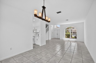 Nicely updated two-story home with beautiful waterfront views! - photo 17