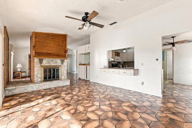 Spacious 4-bedroom, 2-bathroom pool home offering incredible - photo 24