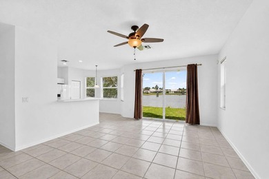 Nicely updated two-story home with beautiful waterfront views! - photo 25