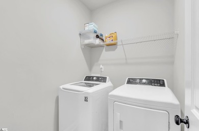 Call, text, or email Michelle for questions or private showing - photo 30