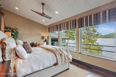 MICA BAY WATERFRONT RETREAT! Enjoy 183' of pristine deep water - photo 37