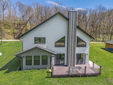Lake Home For Sale in La Valle, Wisconsin