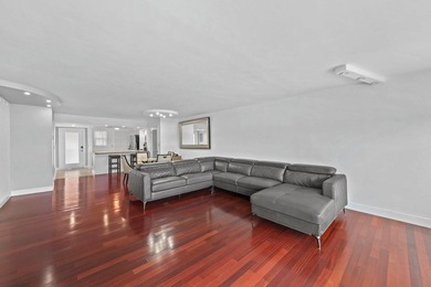Boater's paradise awaits! This exceptional pet-friendly - photo 8