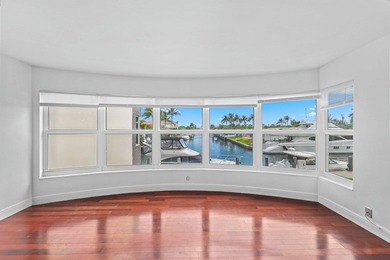 Boater's paradise awaits! This exceptional pet-friendly - photo 9