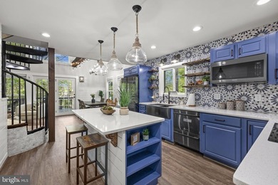 Welcome to your dream cottage in the fabulous gated community of - photo 12