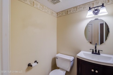 Spacious 4-Bedroom Home in Stonebridge Neighborhood Large - photo 21