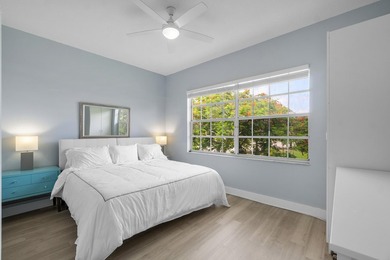 Light, open, and thoughtfully updated, this penthouse residence - photo 21