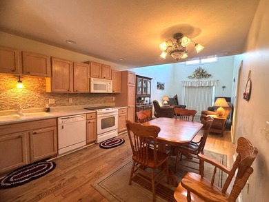 Maintenance Free Living with this spacious two bedroom, two bath - photo 7
