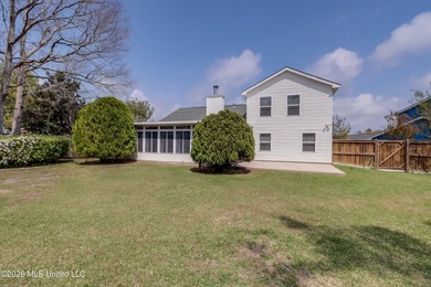 Spacious 4-Bedroom Home in Stonebridge Neighborhood Large - photo 30