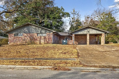 Lake Home For Sale in Biloxi, Mississippi