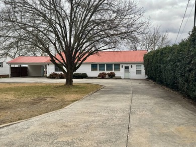 Lake Home For Sale in Cedar Bluff, Alabama