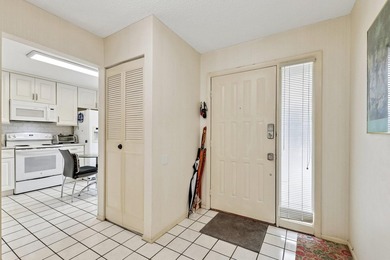 Welcome to this charming and spacious 3-bedroom, 2-bathroom - photo 7