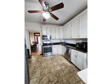 Motivated Seller.- Beautiful 3-bedroom, 2-bath historic home - photo 11