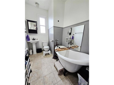 Motivated Seller.- Beautiful 3-bedroom, 2-bath historic home - photo 16