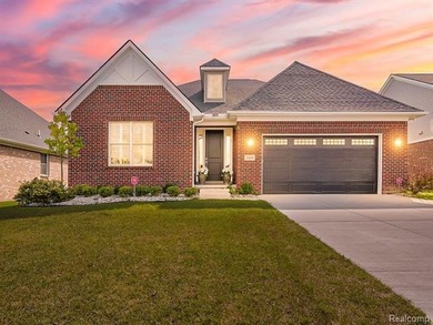 Green Lake - Oakland County Condo For Sale in West Bloomfield Michigan