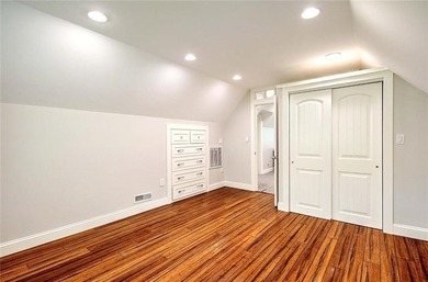 Grandeur meets breezy comfort in this 4-bedroom, 3.5-bath - photo 34