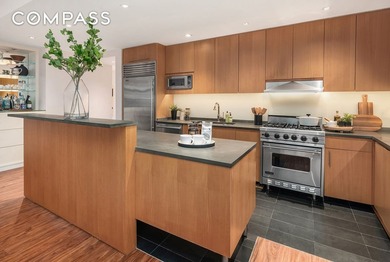 Townhouse 1 at 255 Hudson Street is a rare, modern duplex - photo 3