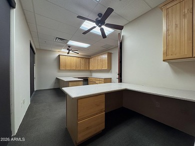 Lake View, Close Proximity to Downtown Havasu, Professional - photo 8