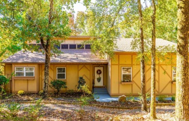 Lake Home For Sale in Hot Springs Village, Arkansas