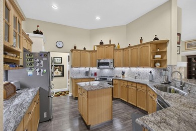 This lovely house sits on 5 aces in the tranquil equestrian - photo 13
