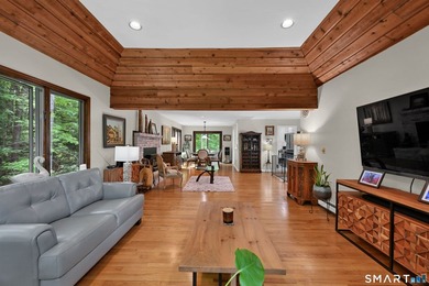 Welcome to 10 Candleview Drive, a beautifully renovated home in - photo 20