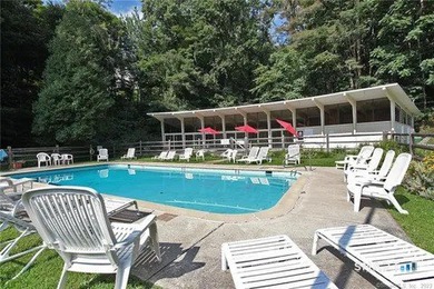 Welcome to 10 Candleview Drive, a beautifully renovated home in - photo 34