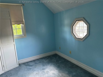 Always a favorite of mine! This is a beautiful colonial home - photo 35