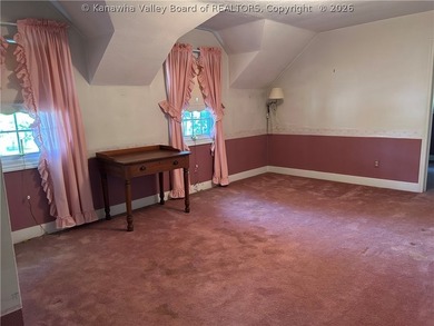 Always a favorite of mine! This is a beautiful colonial home - photo 39